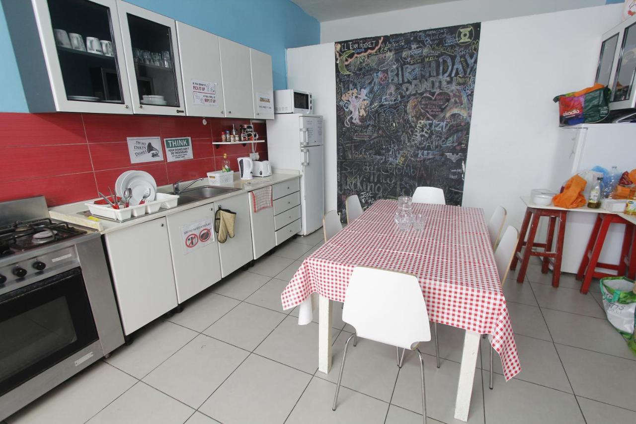 Metropole Budget Hostel San Ġiljan Kültér fotó